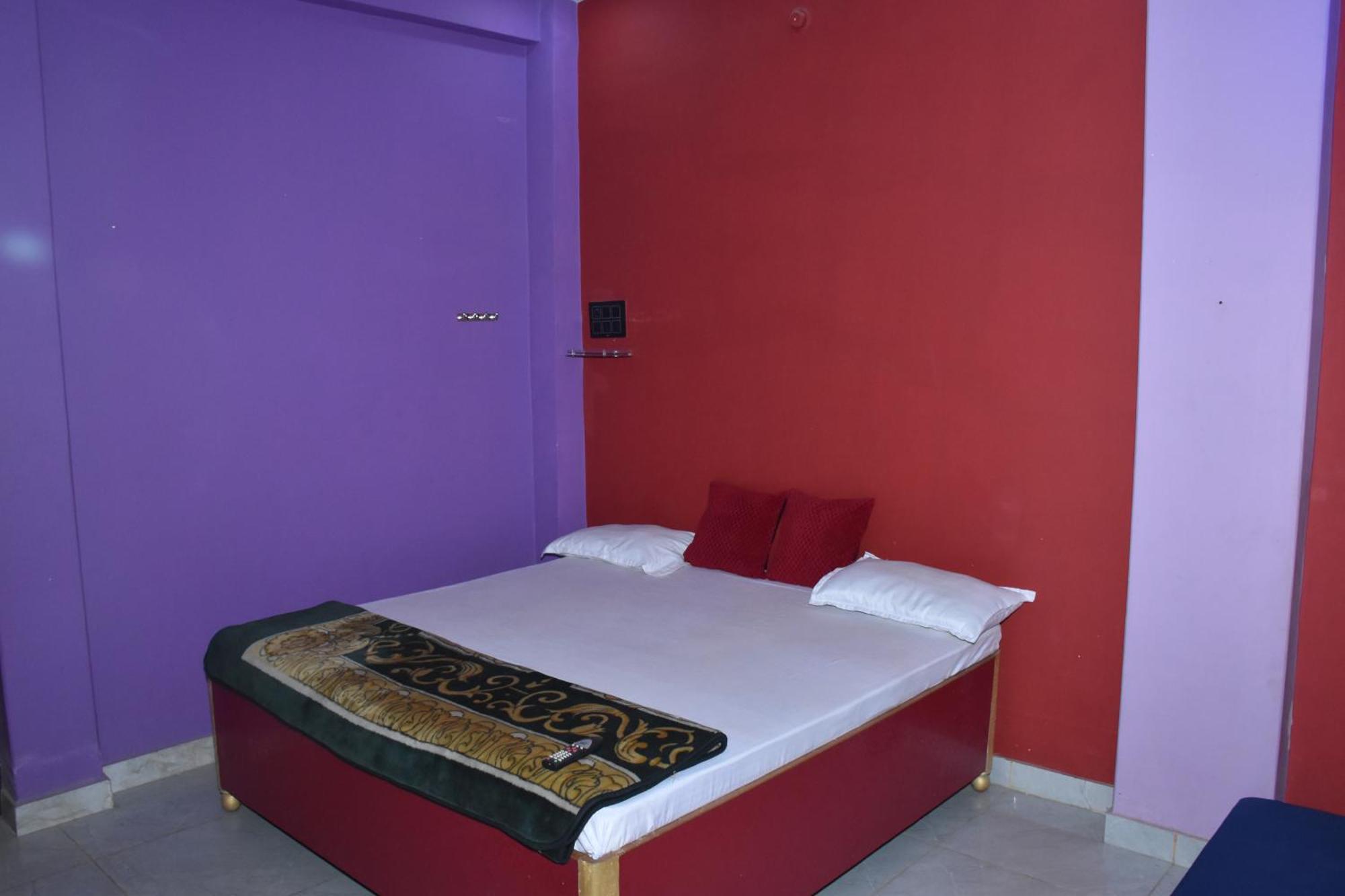 Veda'S Grand P.G Hotel Varanasi Exterior foto